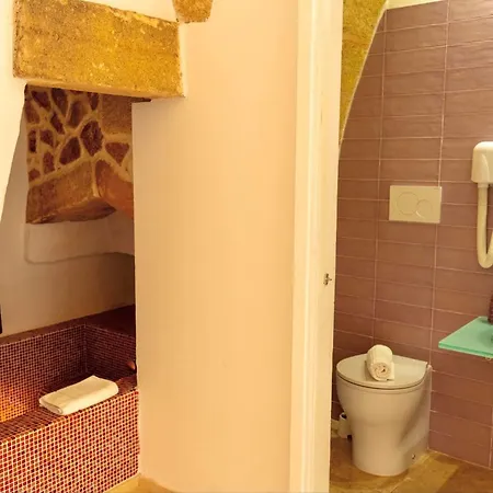 Ts מלון דירות 4*